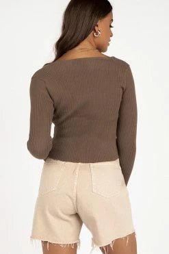 DISSH Boutiques ESTA LATTE SCOOP NECK KNIT TOP TOPS