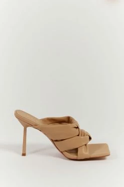 ALIAS MAE ASTOR NATURAL HEEL