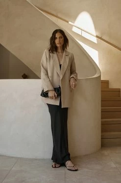 DISSH Boutiques ESSENTIAL WHEAT BLAZER CLOTHING