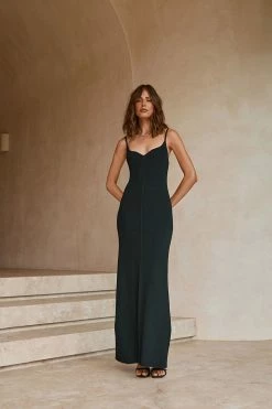 DISSH Boutiques KOKO SWEETHEART BLACK KNIT DRESS