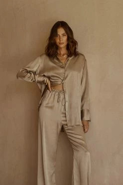 DISSH Boutiques EVANS STONE SILK SHIRT THE BUMP FRIENDLY EDIT