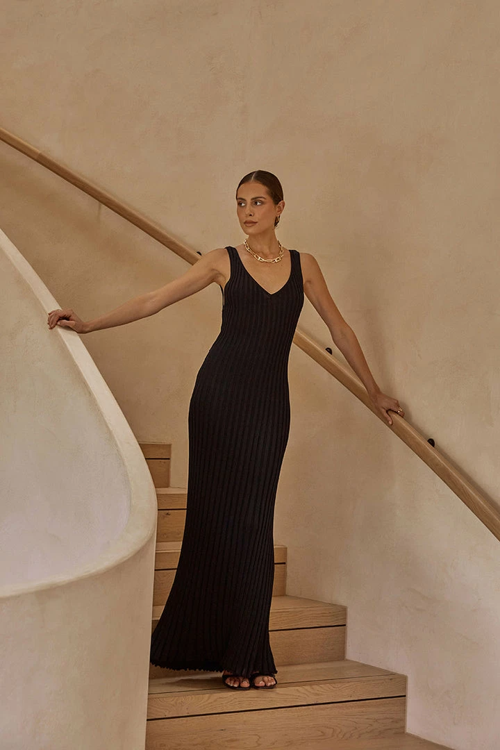 Discount ๐ DISSH Boutiques KAT BLACK V NECK KNIT ๐ DRESS ๐ 1 DISSH Boutiques KAT BLACK V NECK KNIT DRESS