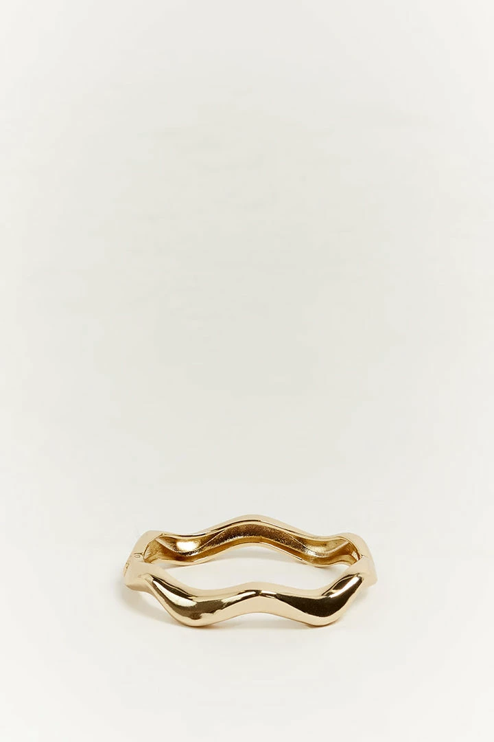 Hot Sale ๐ DISSH Boutiques JEANNE GOLD BRACELET โ๏ธ 1 DISSH Boutiques JEANNE GOLD BRACELET