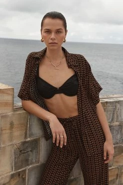 DISSH Boutiques CLOTHING FAME BLACK CHOC GEO VACATION SHIRT