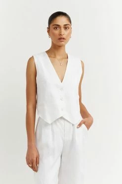 DISSH Boutiques BANKS WHITE LINEN VEST