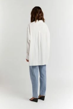 DISSH Boutiques ELLISON WHITE OVERSIZED SHIRT