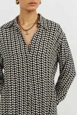 Best Pirce ๐ฅฐ DISSH Boutiques FAME BLACK WHITE GEO LONG ๐ SHIRT CLOTHING โ 11 DISSH Boutiques FAME BLACK WHITE GEO LONG SHIRT CLOTHING