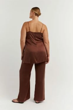 DISSH Boutiques THE BUMP FRIENDLY EDIT EVANS MAHOGANY SILK TUNIC TOP