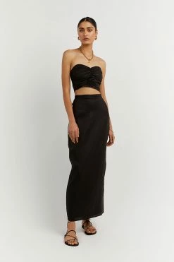 DISSH Boutiques BONNIE BLACK SWEETHEART CROP TOP CLOTHING