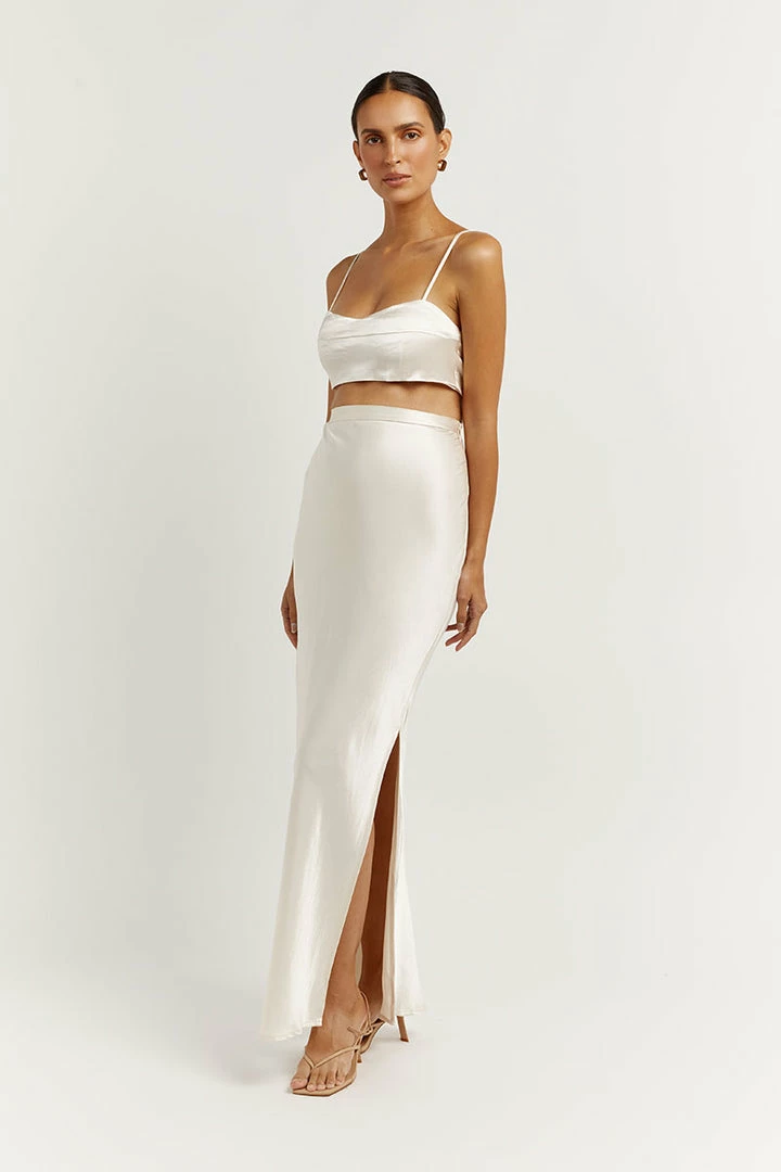 New โ๏ธ DISSH Boutiques SIMONE PEARL SATIN MIDI ๐ SKIRT CLOTHING ๐ 2 DISSH Boutiques SIMONE PEARL SATIN MIDI SKIRT CLOTHING