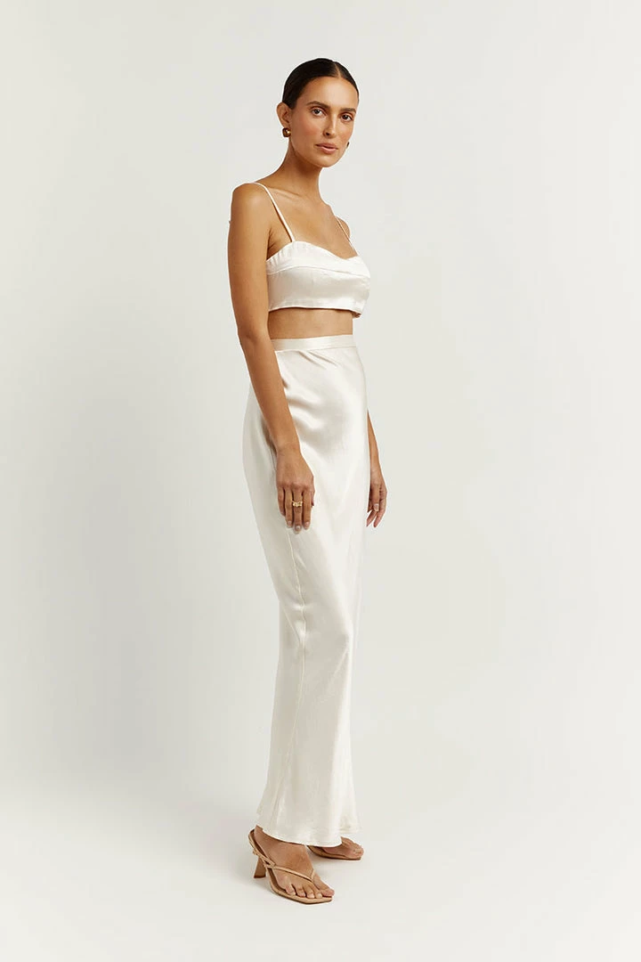 New โ๏ธ DISSH Boutiques SIMONE PEARL SATIN MIDI ๐ SKIRT CLOTHING ๐ 3 DISSH Boutiques SIMONE PEARL SATIN MIDI SKIRT CLOTHING