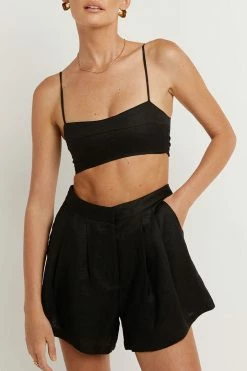 Wholesale ๐ DISSH Boutiques ALBER BLACK LINEN SHORT ๐คฉ 12 DISSH Boutiques ALBER BLACK LINEN SHORT