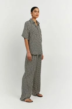 DISSH Boutiques FAME BLACK WHITE GEO STRAIGHT PANT CLOTHING