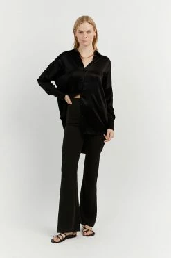 DISSH Boutiques HICKS BLACK CREPE FLARE PANT