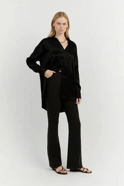 DISSH Boutiques HICKS BLACK CREPE FLARE PANT