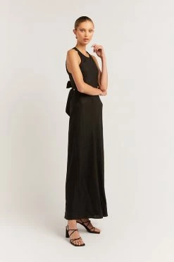 DISSH Boutiques CLOTHING ANDREA BLACK LINEN MIDI DRESS