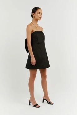 DISSH Boutiques AISLE BLACK LINEN BACK BOW DRESS CLOTHING