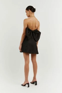 DISSH Boutiques AISLE BLACK LINEN BACK BOW DRESS CLOTHING
