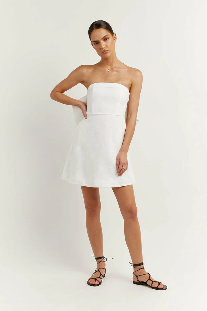 Best Sale ๐ DISSH Boutiques ๐ DRESSES AISLE WHITE LINEN BACK BOW ๐ DRESS ๐งจ 3 DISSH Boutiques DRESSES AISLE WHITE LINEN BACK BOW DRESS