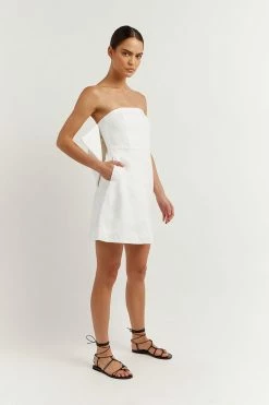 Best Sale ๐ DISSH Boutiques ๐ DRESSES AISLE WHITE LINEN BACK BOW ๐ DRESS ๐งจ 13 DISSH Boutiques DRESSES AISLE WHITE LINEN BACK BOW DRESS
