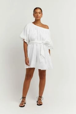 DISSH Boutiques THE BUMP FRIENDLY EDIT PIP WHITE LINEN DRESS