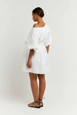 DISSH Boutiques THE BUMP FRIENDLY EDIT PIP WHITE LINEN DRESS