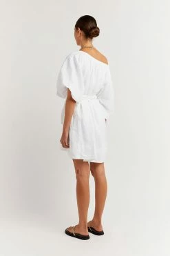 DISSH Boutiques THE BUMP FRIENDLY EDIT PIP WHITE LINEN DRESS