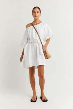DISSH Boutiques THE BUMP FRIENDLY EDIT PIP WHITE LINEN DRESS
