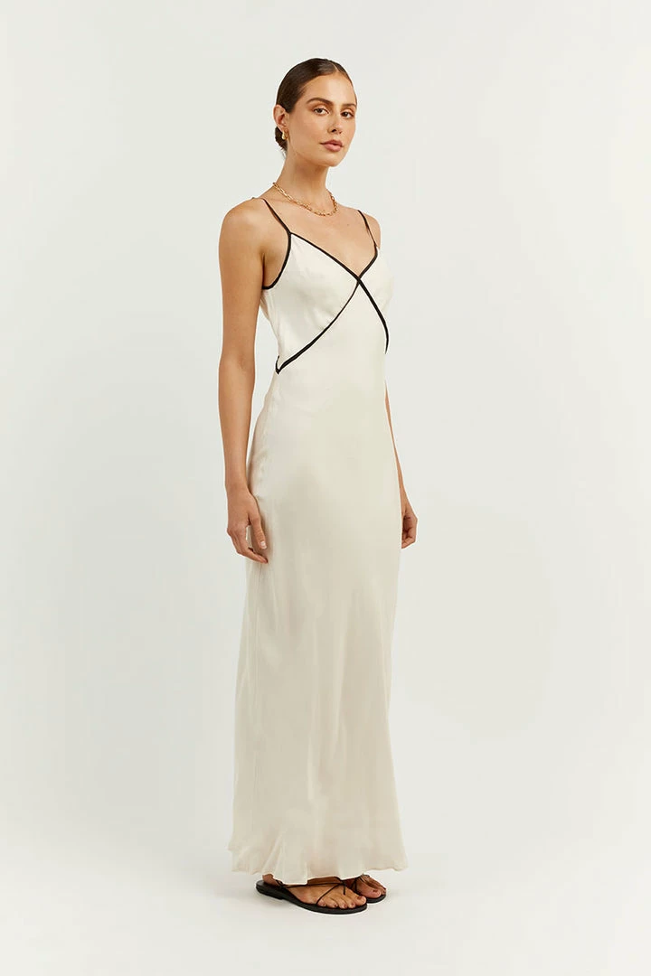 Hot Sale โญ DISSH Boutiques CLOTHING MARCO OYSTER BINDING MIDI ๐ DRESS ๐ฅฐ 4 DISSH Boutiques CLOTHING MARCO OYSTER BINDING MIDI DRESS