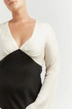 Best deal โ๏ธ DISSH Boutiques SEREN BLACK TWO TONE SLEEVED ๐ DRESS ๐งจ 20 DISSH Boutiques SEREN BLACK TWO TONE SLEEVED DRESS