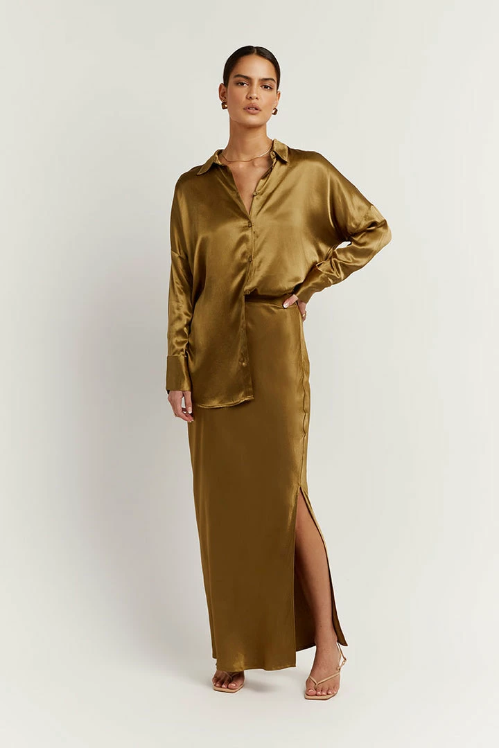 Outlet ๐ DISSH Boutiques THE BUMP FRIENDLY EDIT SIMONE CHARTREUSE SATIN ๐ SHIRT ๐ 1 DISSH Boutiques THE BUMP FRIENDLY EDIT SIMONE CHARTREUSE SATIN SHIRT