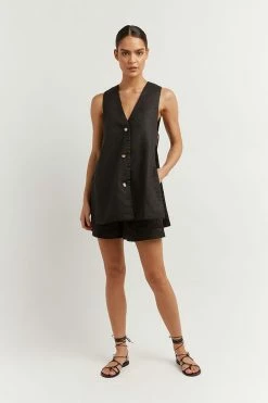 DISSH Boutiques LOGAN BLACK LINEN LONGLINE TOP
