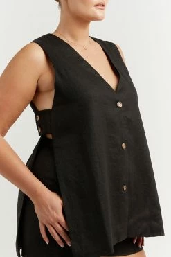 DISSH Boutiques LOGAN BLACK LINEN LONGLINE TOP