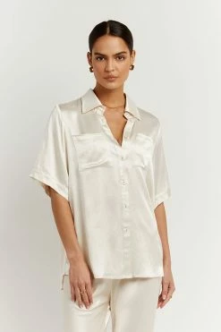 DISSH Boutiques SIMONE PEARL SATIN VACATION SHIRT