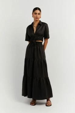 DISSH Boutiques MONTY BLACK LINEN CROPPED SHIRT CLOTHING