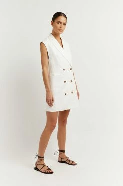 DISSH Boutiques LOGAN OFF WHITE LINEN BLAZER DRESS CLOTHING