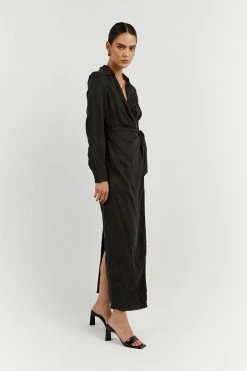 DISSH Boutiques CLOTHING SASHA BLACK WRAP MIDI DRESS