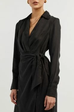 DISSH Boutiques CLOTHING SASHA BLACK WRAP MIDI DRESS