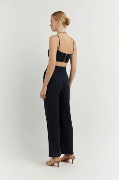 Coupon ๐ DISSH Boutiques KARLA NAVY LINEN BLEND CROP CLOTHING โ๏ธ 7 DISSH Boutiques KARLA NAVY LINEN BLEND CROP CLOTHING