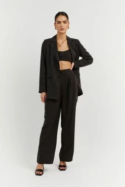 DISSH Boutiques CLOTHING KARLA BLACK LINEN BLEND BLAZER