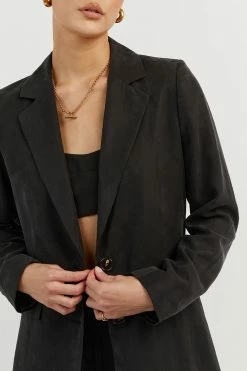 DISSH Boutiques CLOTHING KARLA BLACK LINEN BLEND BLAZER