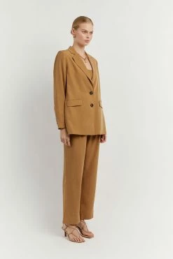DISSH Boutiques KARLA CAMEL LINEN BLEND BLAZER CLOTHING
