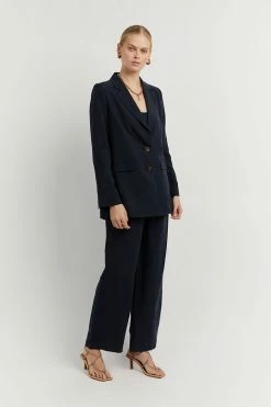 Flash Sale ๐ฅฐ DISSH Boutiques CLOTHING KARLA NAVY LINEN BLEND BLAZER โจ 9 DISSH Boutiques CLOTHING KARLA NAVY LINEN BLEND BLAZER