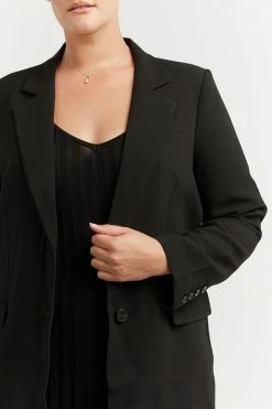 DISSH Boutiques KIRBY BLACK BLAZER