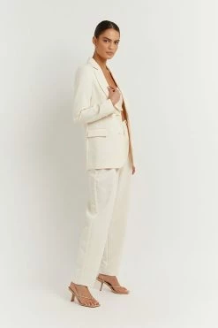 DISSH Boutiques KIRBY CREAM BLAZER CLOTHING