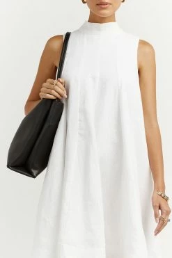 DISSH Boutiques POPPY BLACK LEATHER TOTE BAG