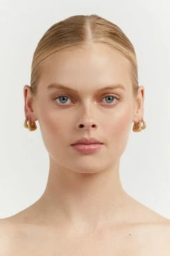 DISSH Boutiques MILA GOLD SET OF 2 EARRINGS ACCESSORIES
