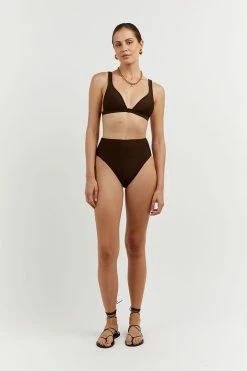 DISSH Boutiques AMAYA CHOC TRIANGLE BIKINI TOP
