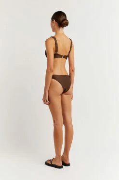 Brand new ๐ฅฐ DISSH Boutiques LOLA DARK CHOC UNDERWIRE SWIM TOP ๐ฉฑ SWIMSUITS & COVERUPS โ 10 DISSH Boutiques LOLA DARK CHOC UNDERWIRE SWIM TOP SWIMSUITS & COVERUPS