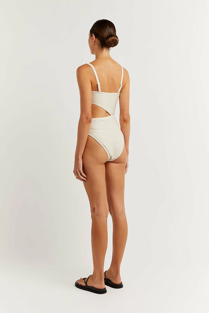 Flash Sale ๐คฉ DISSH Boutiques LOLA CREAM CUT OUT ONE PIECE ๐ฉฑ SWIMSUITS & COVERUPS ๐ 5 DISSH Boutiques LOLA CREAM CUT OUT ONE PIECE SWIMSUITS & COVERUPS